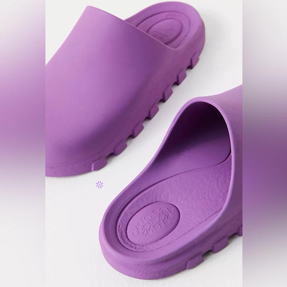 NEW Free People FP Movement Halftime Clogs - Picture 3 of 10